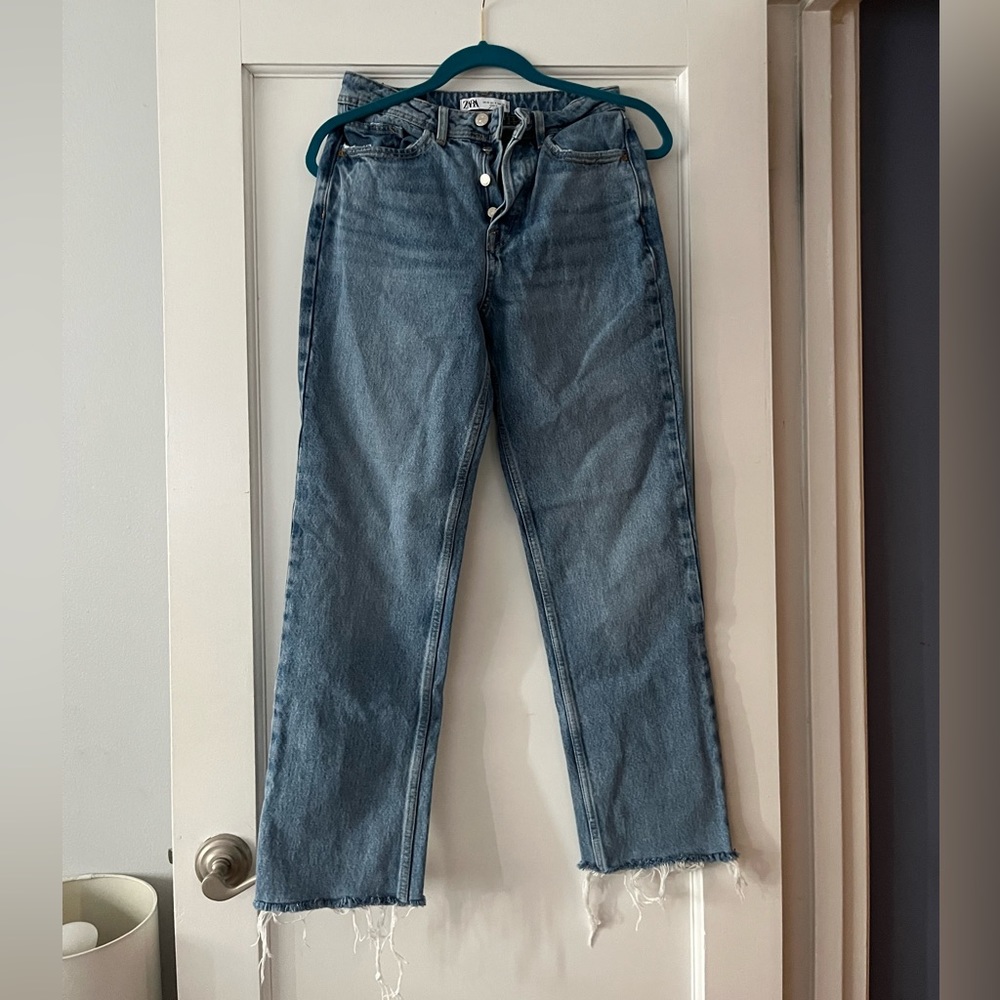 Zara Raw Hem Button Fly Straight Leg Jeans (Never Worn)